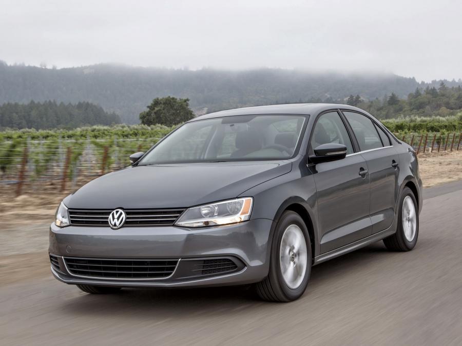  Volkswagen Jetta 2010 года  (US) (фото 51 из 52)